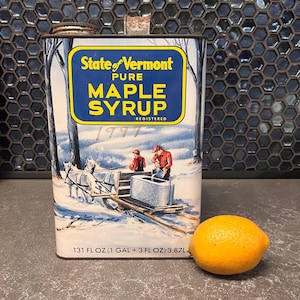 Bundesstaat Vermont Ahornsirup Dose, Winter, Pferdesport, Wald, Natur, Hütte, Cottage, Norden, Küche Dekor, Blechsammler, amerikanisch