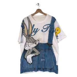 Vintage 1996 Warner Bros Looney Tunes Graphic All Over Print Tshirt 90s Cartoon Vintage Anime Cartoon Retro Style Estetico Tee Shirt