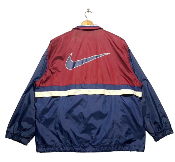 Nike windbreaker outfits online