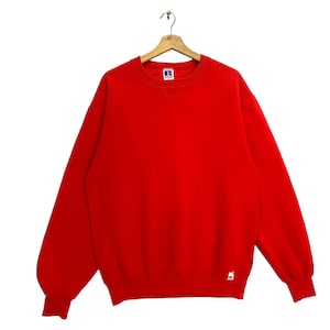 Vintage Russell Athletic Sweatshirt,Medium Size,Red Color,Pullover,Crewneck,Vintage Sweatshirt,Streetwear,Aesthetic,Vintage Sweatshirt