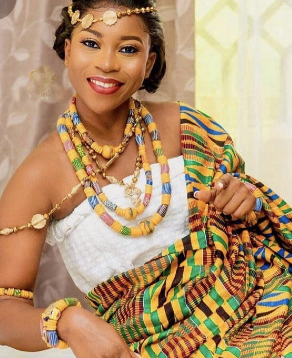 Krobo necklace best sale
