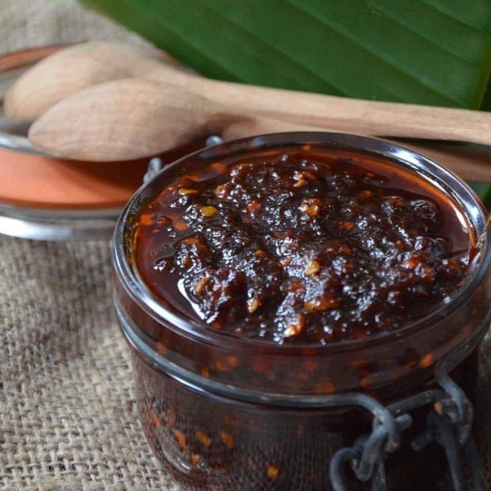 The Hirshon Ghana Black Chili Sauce - Shito - ✮ The Food Dictator ✮