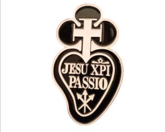 Passionist badge