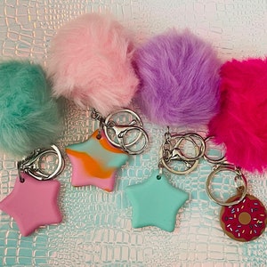 Pompom Airtag Keychain
