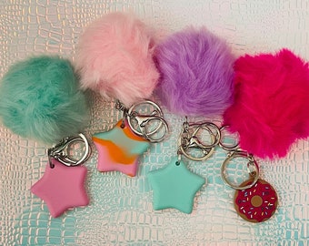 Pompom Airtag Keychain