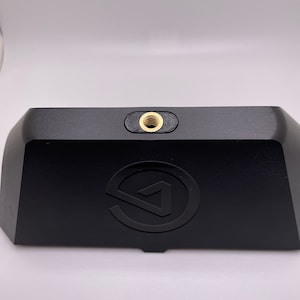 StreamDeck XL Plug Mount