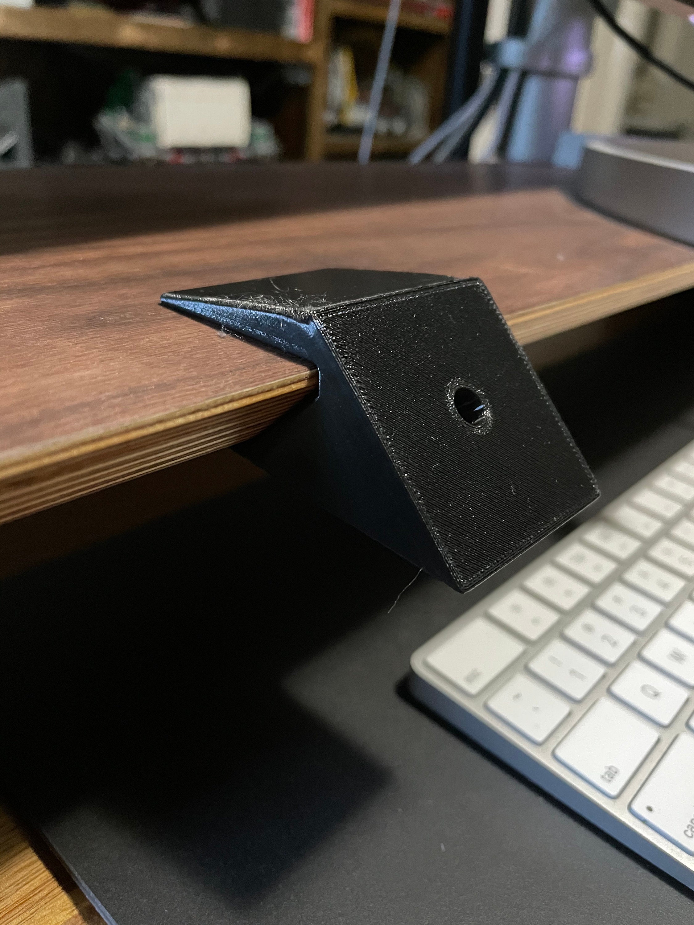 Grovemade Desk Shelf Clamp Angled - Etsy 日本