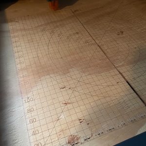 ORTUR Laser Master 3 Spoil Grid Archivo LightBurn y pies de colocación STL