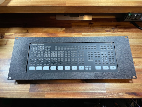 ブラックマジックデザイン ATEM Mini Extreme ラックマウント