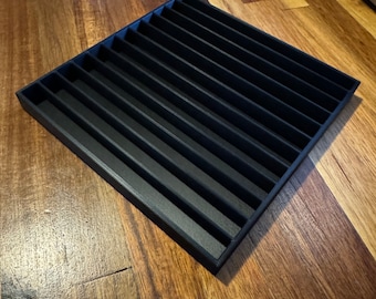 Bandeja para piedras de afilar cuchillos impresa en 3D: capacidad para 12 piedras, 155 mm de longitud, 12 mm de grosor máximo.
