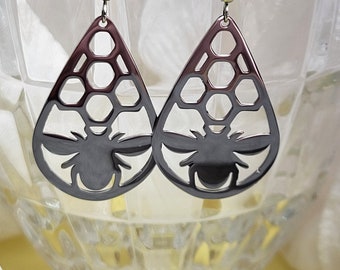 Bee and Honey Comb. These are Charming - Stainless steel, Shiny