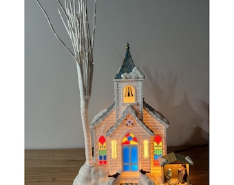 Avon VTG Fiber Optic Lighted Church Nativity Scene Christmas Holiday Splendor
