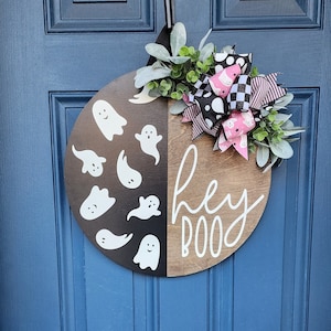 hey boo door hanger | halloween front door decor | halloween door hanger | fall door | ghost door sign | fall door hanger | pink halloween
