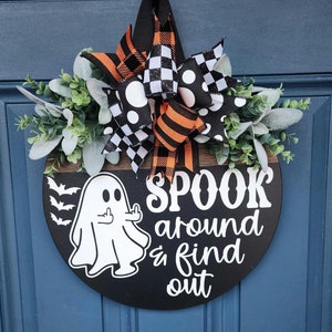 spook around and find out door hanger | halloween front door decor | halloween door hanger | fall door | ghost door sign | fall door hanger