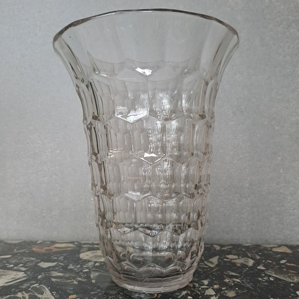 Vase verre Val Saint Lambert Luxval modèle Ecailles art déco années 30 Belgique campagne chic