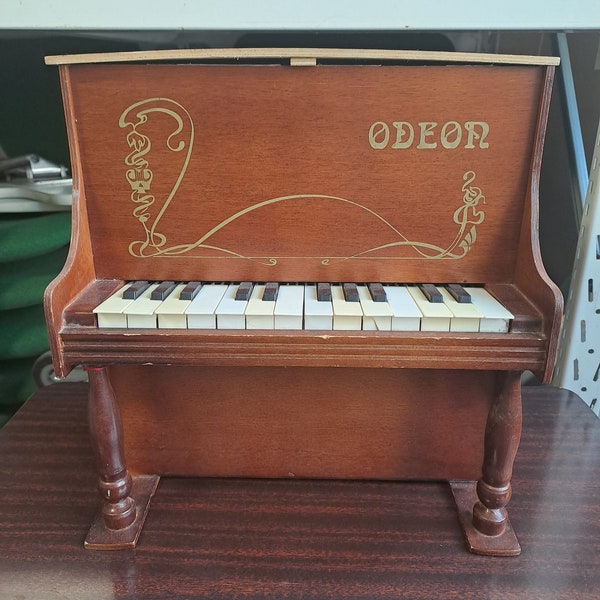 Piano jouet pianino Odéon France art déco vintage