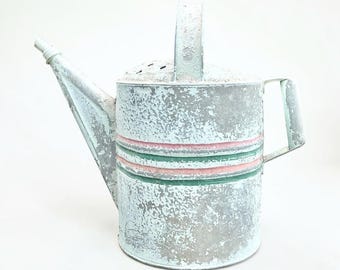 1940s Vintage Painted Striped Farmhouse Galvanized Garden Watering Can 14” 2.5g