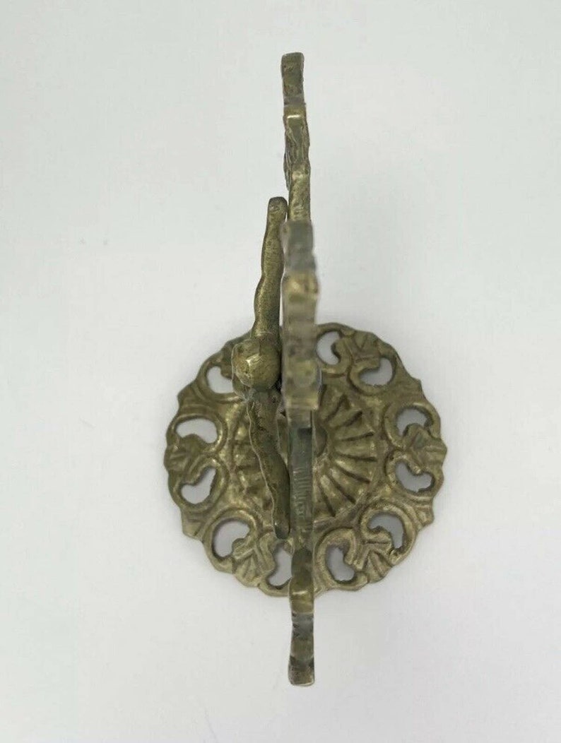 H8.5” Reticulated Base Ornate Standing Cross/Crucifix 20th C Antique Bronze E H8.5” Reticulated Base Ornate Standing Cross/Crucifix 20th C Antique Bronze E