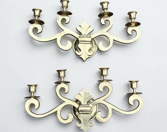 1970s French Fleur-de-lis Pair of Wall Scone Mounted Brass 4-Arm Candle Holders