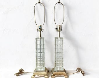 1970s Hollywood Regency-Style Pair of Cube Square Glass & Brass Table Lamps 28”