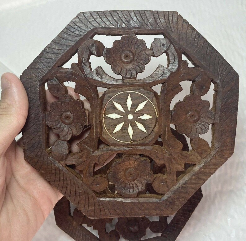 India W6”XH1” Set of 2 Matching Hexagonal Vintage Wood Carved Trivets