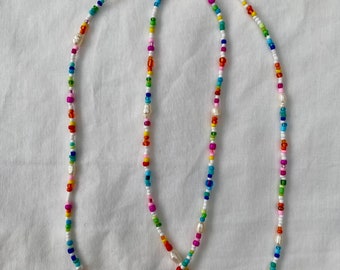 Glass beaded necklace with pearls | pearl necklace, colourful, rainbow, beaded necklace, handmade, beads