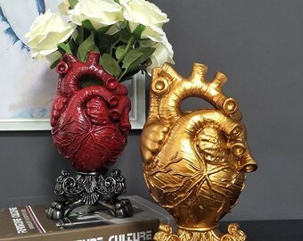 Gothic anatomical heart flower vase