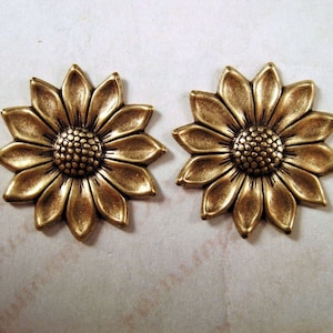 Brass Sunflower Stampings x 2 - 8701S