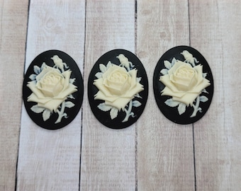 40x30mm Rose Cameos (3) - L796