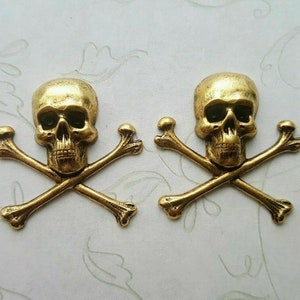 Brass Skull And Crossbone Stampings x 2 - 4124FFA