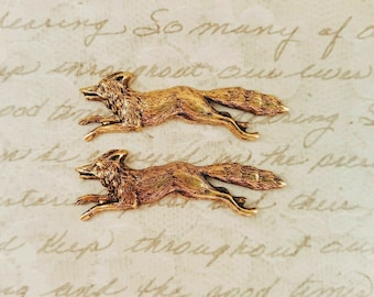 Brass Fox Stampings x 2 - 3377FF