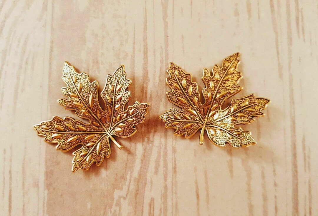 Brass Maple Leaf Findings X 2 8890S - Etsy