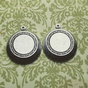 Oxidized Silver Ornate Round Plaque Charm (2) - SOS1824