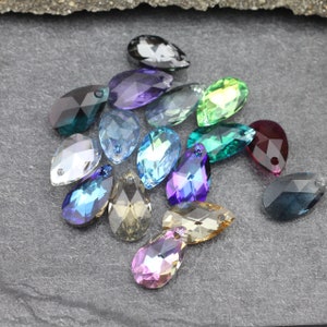 6106 Swarovski Crystals Pear-shaped 22mm perfect for earrings and pendants, Swarovski Crystal Pendant