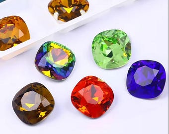 Kryształy Swarovskiego kwadratowe 12 mm 4470 Fancy Stones, cyrkonie Swarovski i kryształy Efsa, jednolity kolor z efektami - do klejenia, oprawa metalowa
