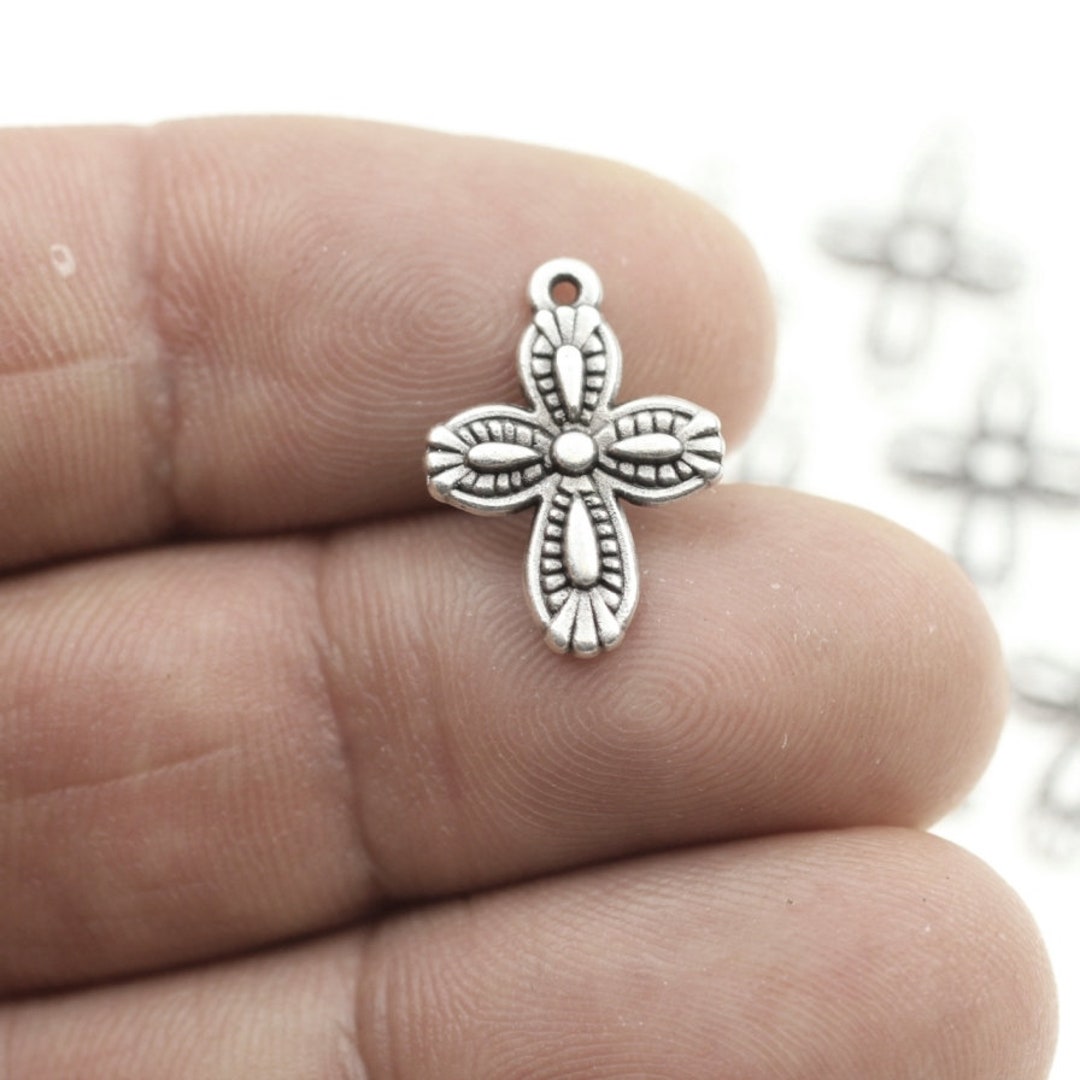 20 Metal Cross Pendant, Silver Cross, Silver Pendant, Silver