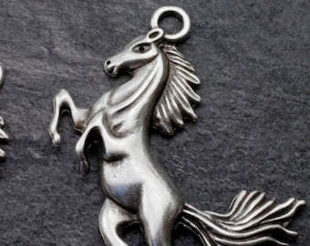 5 Sterling Silver Plated Horse Charms, Jewelry Making Findings, ZM16 AS