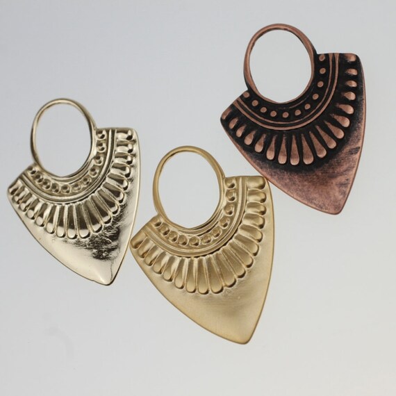 銅器のアンティークアクセサリー、アンティーク用品の双龍戯珠ブレスレットv maruo