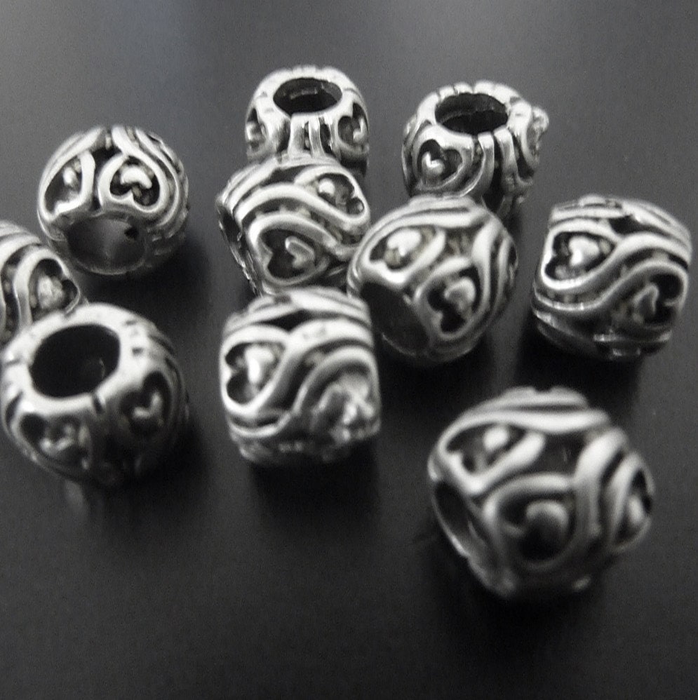 R10 Bracelet Making 10pcs Silver Metal Heart Spacer Beads Antique Silver Tone Large Hole