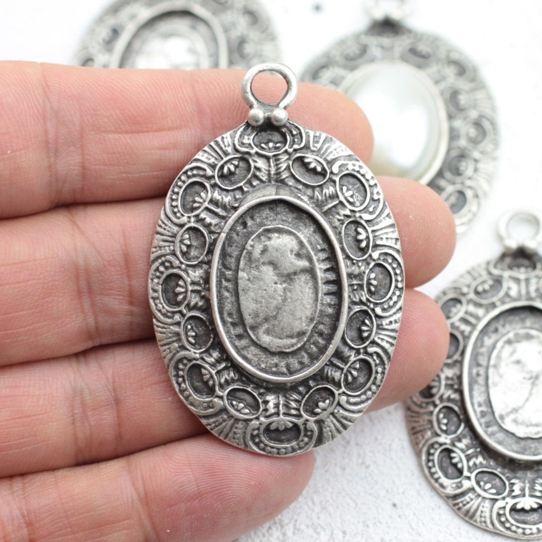 Lot De 3 Breloques Pendentifs Anciens En Argent De Turquie - Pièces Vintage