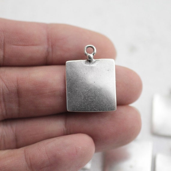 素晴らしい品質 Pendants, Square Silver 10 Metal Wholesale Charms, Square アクセサリー