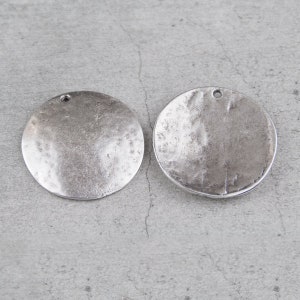 5 Disc Charms, Sterling Silver Plated, Large Hammered Silver Disc, Round Disc Pendants, Earrings, Pendants Necklace Making Supply, ZM270 AS