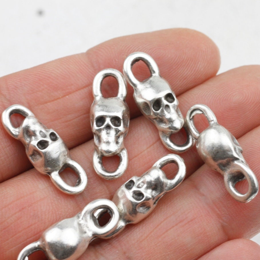 10 Skull Charms Connector Gothic Beads Metal Beads Antique Silver Skull  Beads High Quality Jewelry Supplies for Wholesale Price ZM155 AS 