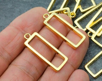 10 Hollow Frame Glue Blank, Chapado en oro, Rectángulo De resina hueca Open Bezel Blank, Hallazgos de joyería de resina, Amuletos al por mayor, ZM1066 GO