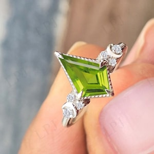 Moon Of My Life Peridot Engagement Ring For Her Antique Peridot Gemstone Wedding Ring Unique Anniversary Promise Ring 14k Gold Peridot Ring