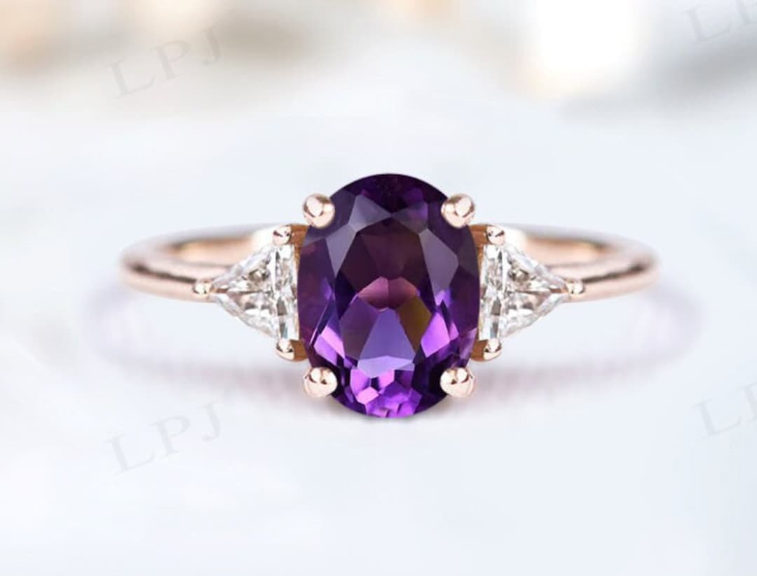 Ring Mit Lila Stein