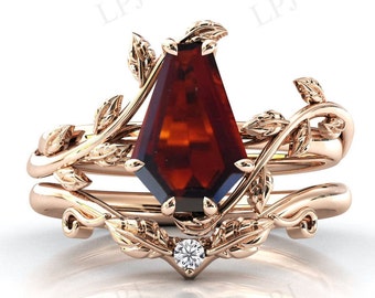 Art Deco Coffin Shaped Garnet Engagement Ring Set For Women Rose Gold Leaf Style Ring Set For Women Unique Garnet Gemstone Wedding Ring Set