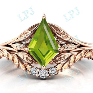 Kite Cut Peridot Engagement Ring Set Antique Kite Shaped Peridot Wedding Ring Set For Women 14k Gold Vintage Peridot Bridal 2 Piece Ring Set