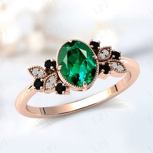 Vintage Emerald Engagement Ring For Women Art Deco Emerald Wedding Ring Oval Shaped Emerald Bridal Anniversary Ring Antique Wedding Ring