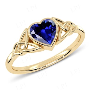 Blauwe saffier verlovingsring voor vrouwen Vintage Keltische trouwring Unieke blauwe edelsteenring hartvormige blauwe saffier bruidsring voor haar